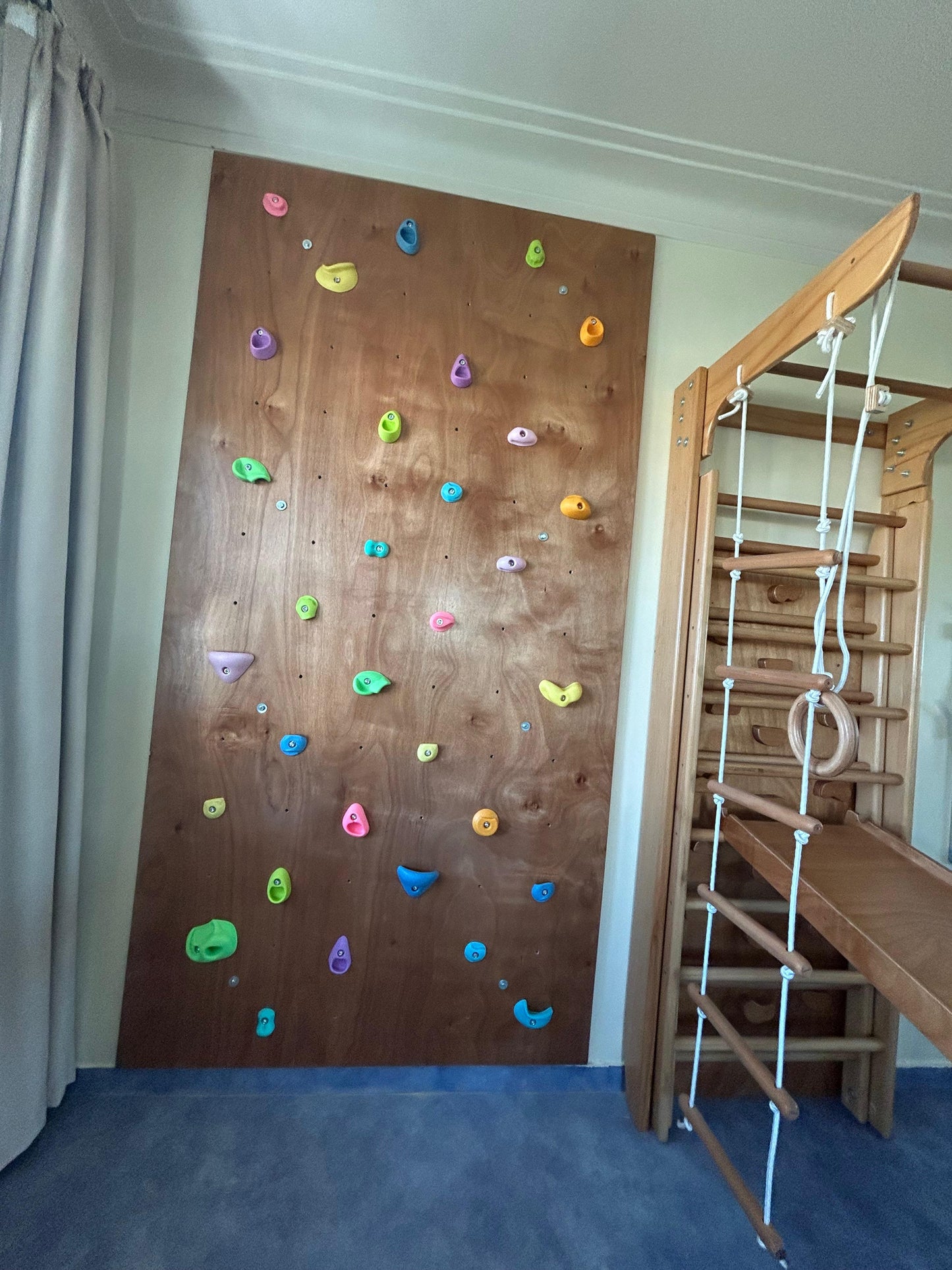Mur d'Escalade Personnalisable pour Enfants - Darmonbebe
