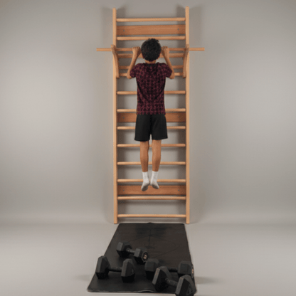 Développement motricité enfant Montessori - échelle gymnastique bois