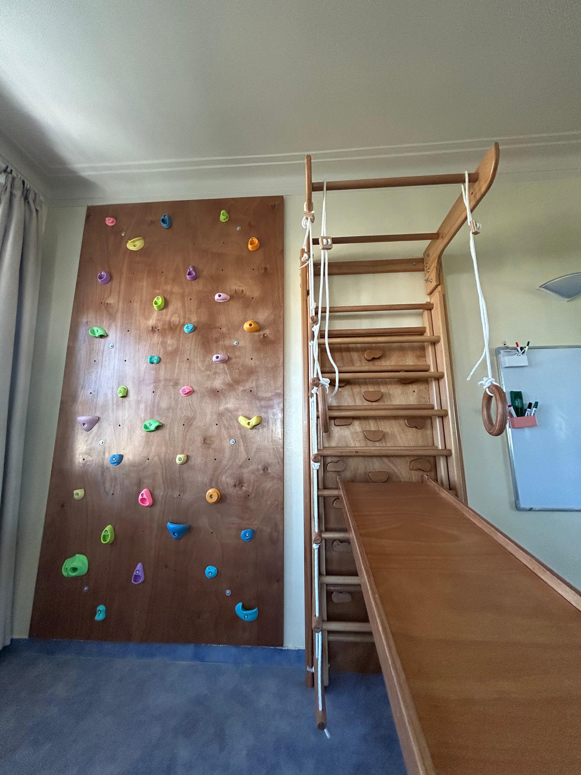 Mur d'Escalade Personnalisable pour Enfants - Darmonbebe