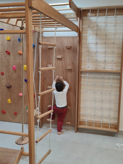 Mur d'activités multifonction bois massif | Maroc